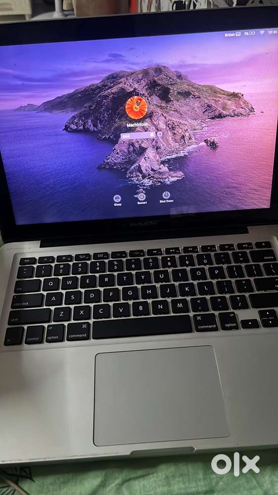 MacBook Air corei5, 8 GB, 256 SSD