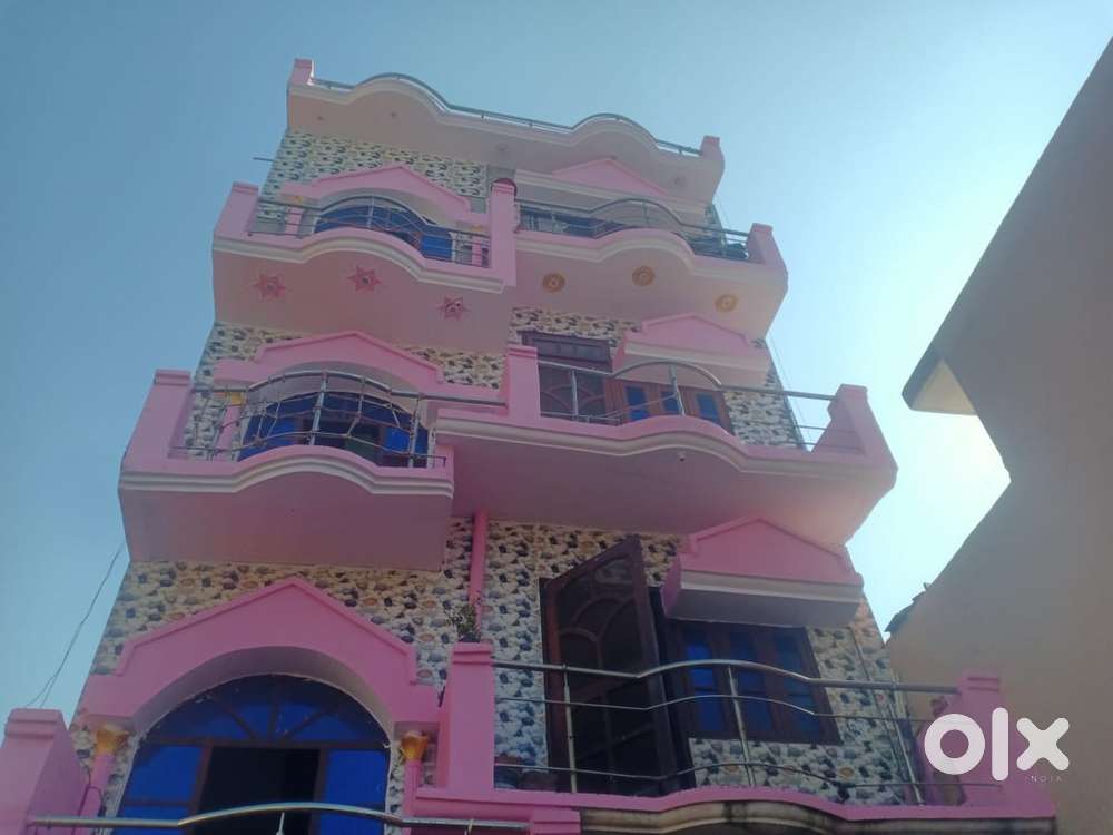 House for sale(12 rooms) at shaktivhar colony,salempur mehdood