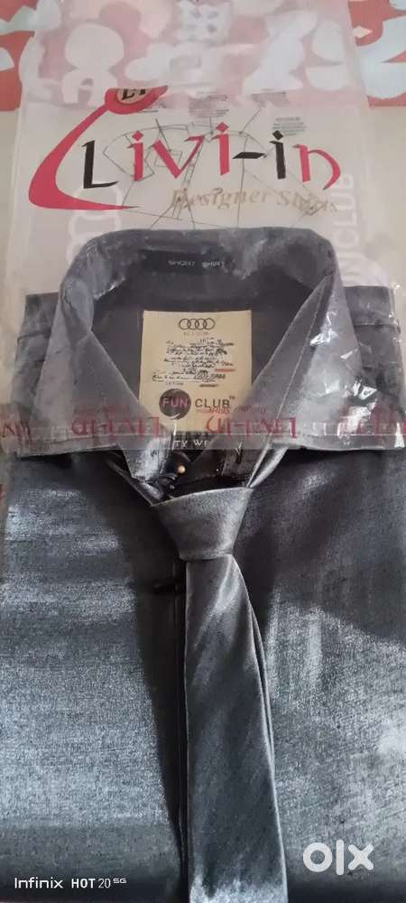 Readymade garment available on very low price shop closed