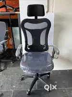 Refurbished headrest chair ASTER brand available in low price