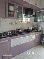 Four burner gas stove