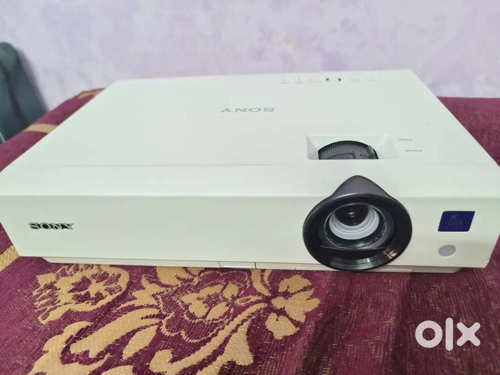 Sony projector New god condition