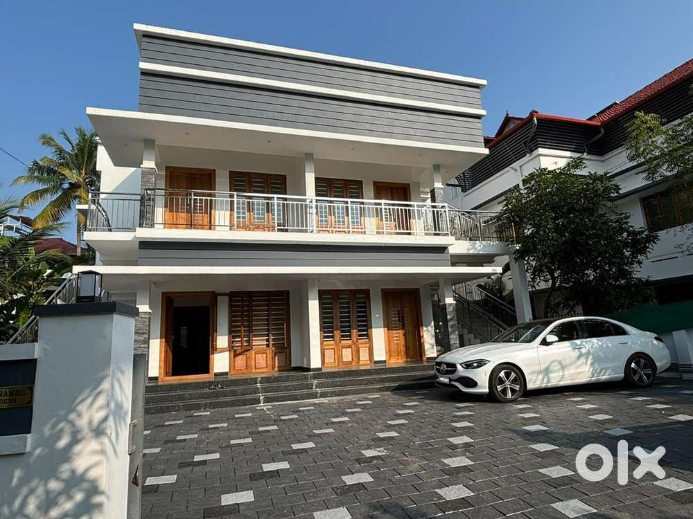 Brand new furnished 2 BHK house at prime residential location of Kotta