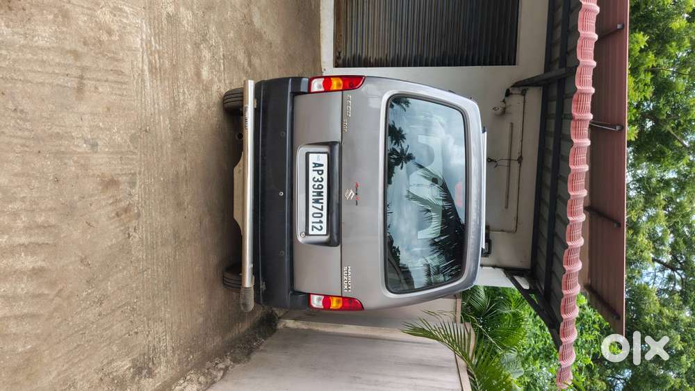 Maruti Suzuki Eeco 2022 Petrol Good Condition 100 persent tyers