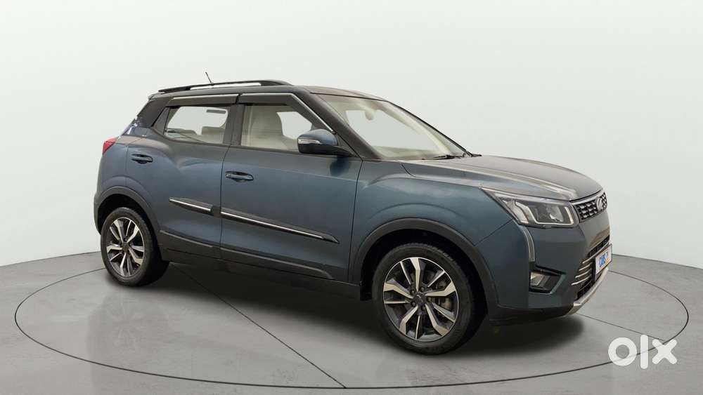 Mahindra XUV300 1.2 W8 (O) AMT Petrol, 2022, Petrol