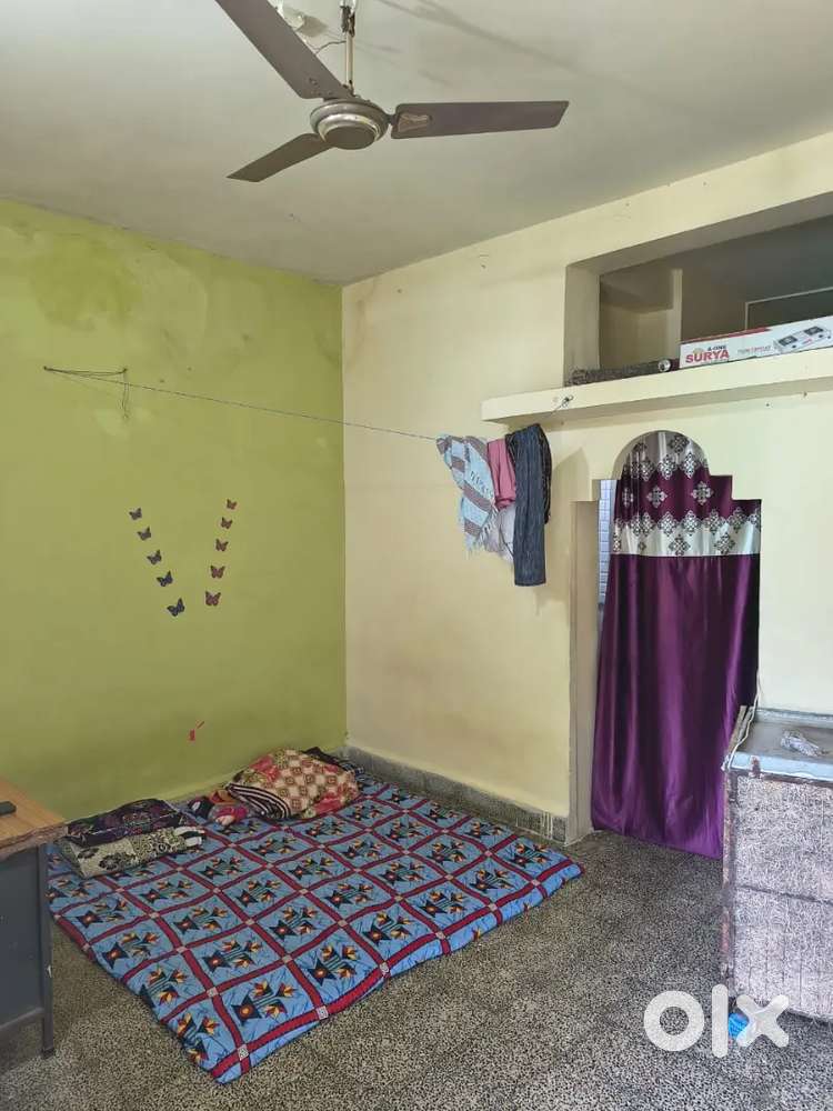 2 rooms with attached kichen Need one  girl roomate urgent