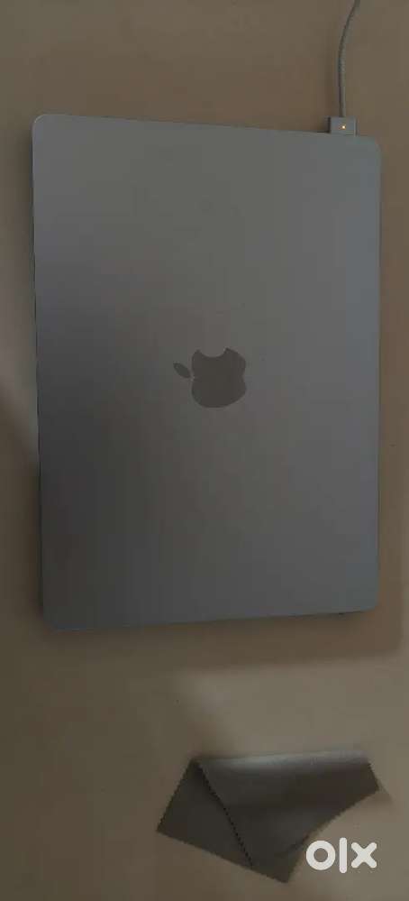 Macbook air m4 16/256