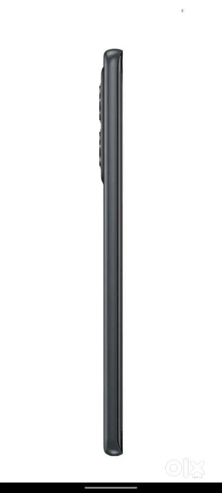 Motorola g85, only two weeks purana