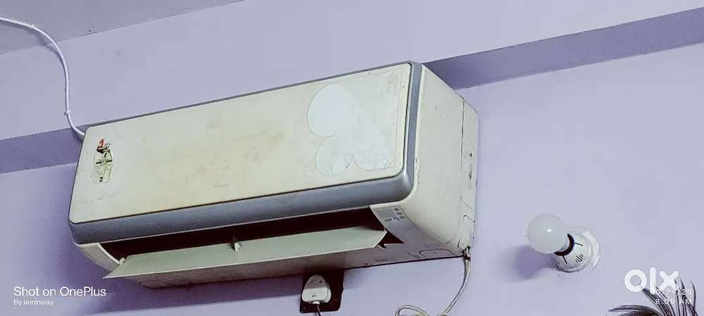 SPILIT Air Conditioner