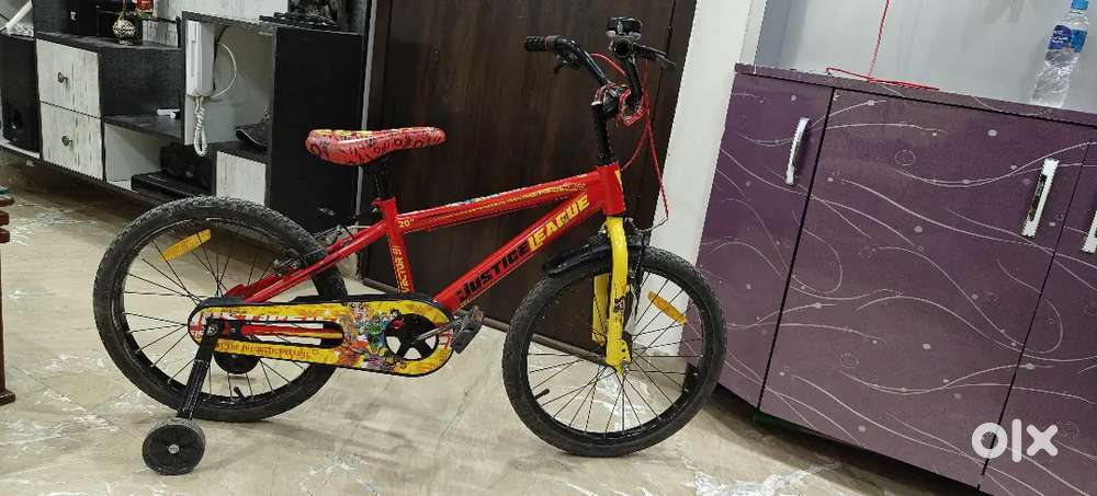 Brand new kids cycle