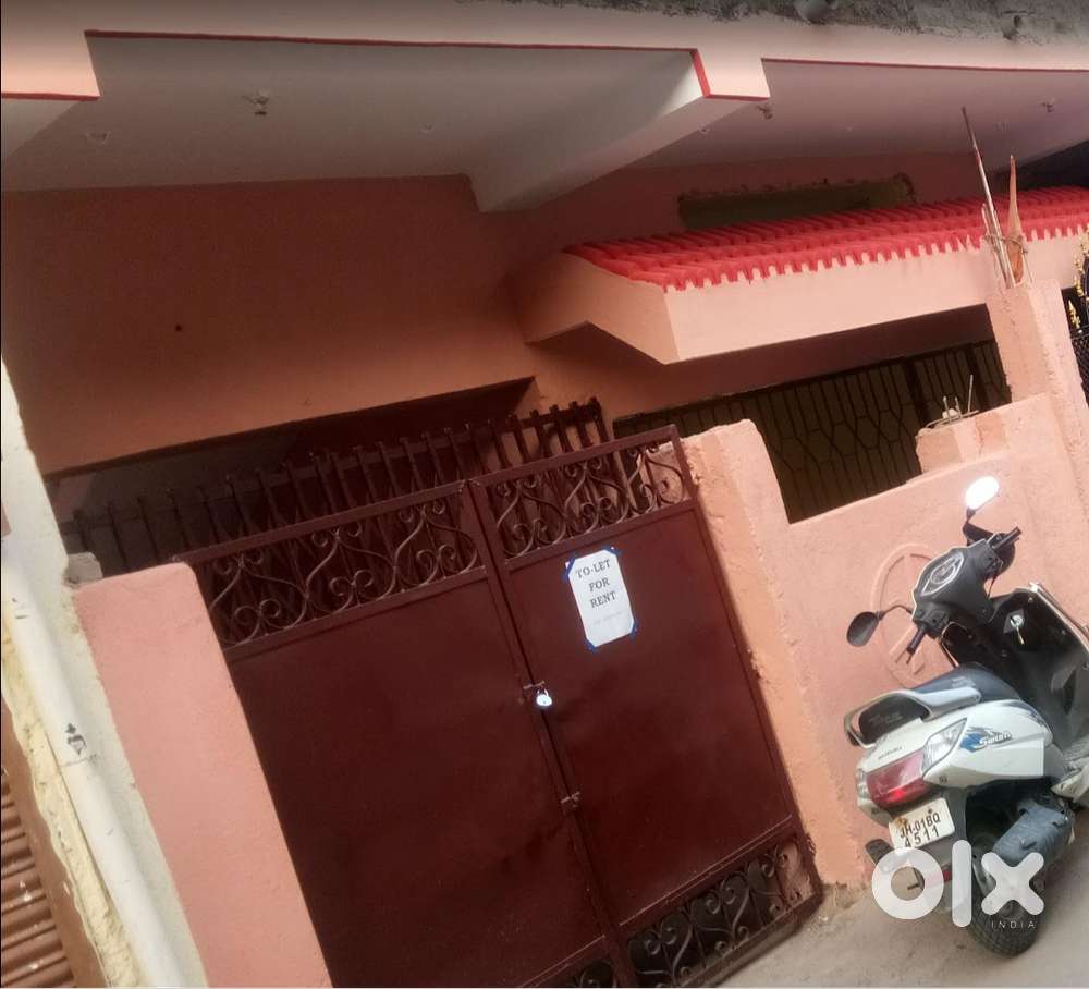 Independent Private Godown/House: 2 BHK with Private Lawn 1500 Sq