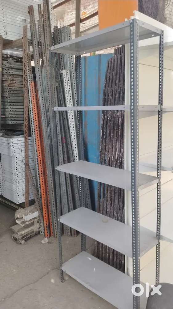 Nut bolt sloted Angle racks