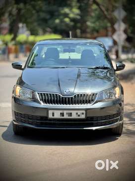 Skoda Rapid 1.5 TDI Active, 2021, Petrol