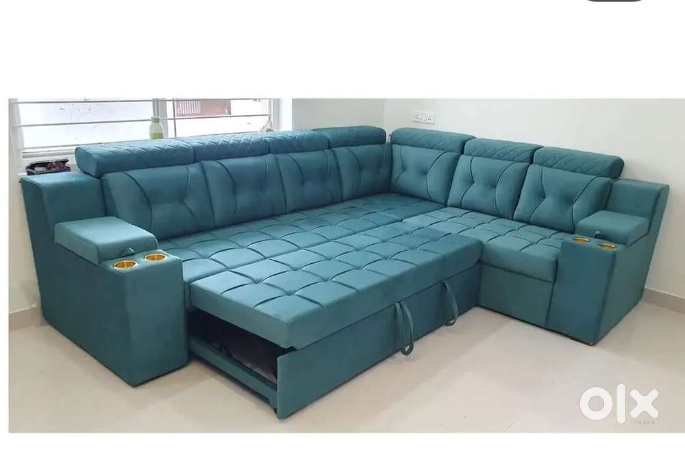 Sofa cumbed available in starf dream furniture