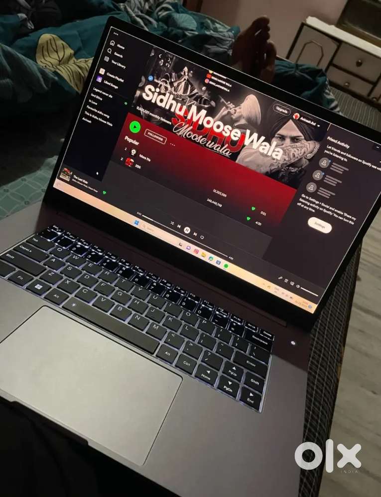 Infinix y1 plus neo 8/512