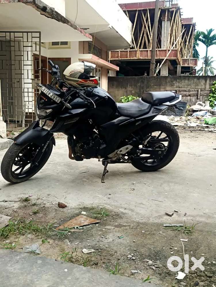 Well maintained bike for sale (Yamaha FZ 250 CC)