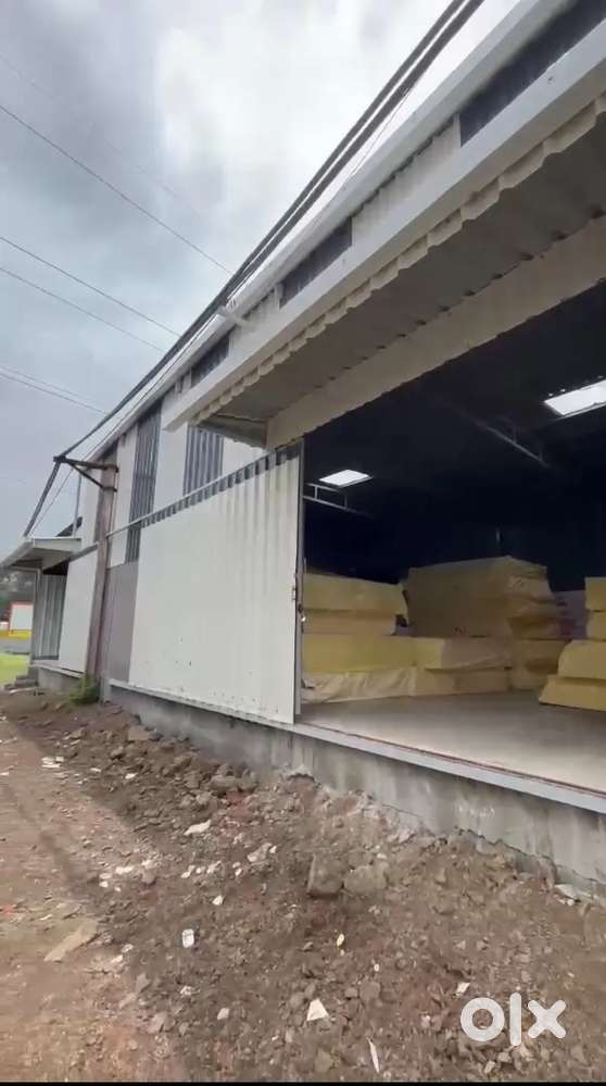 54x40 : Warehouse space ,2000 sqft