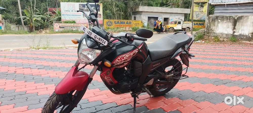 Single owner new tyres front back metor not working