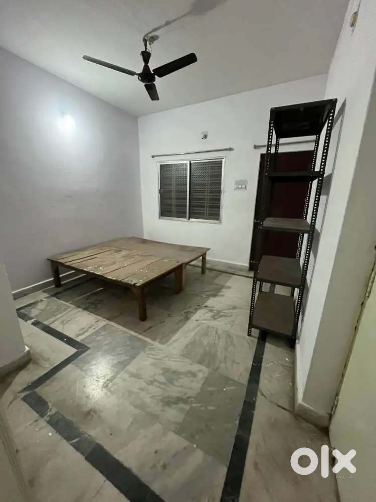 1bhk & 2 bhk family house for rent