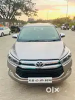 Toyota Innova Crysta 2.4 V 8 STR, 2016, Diesel