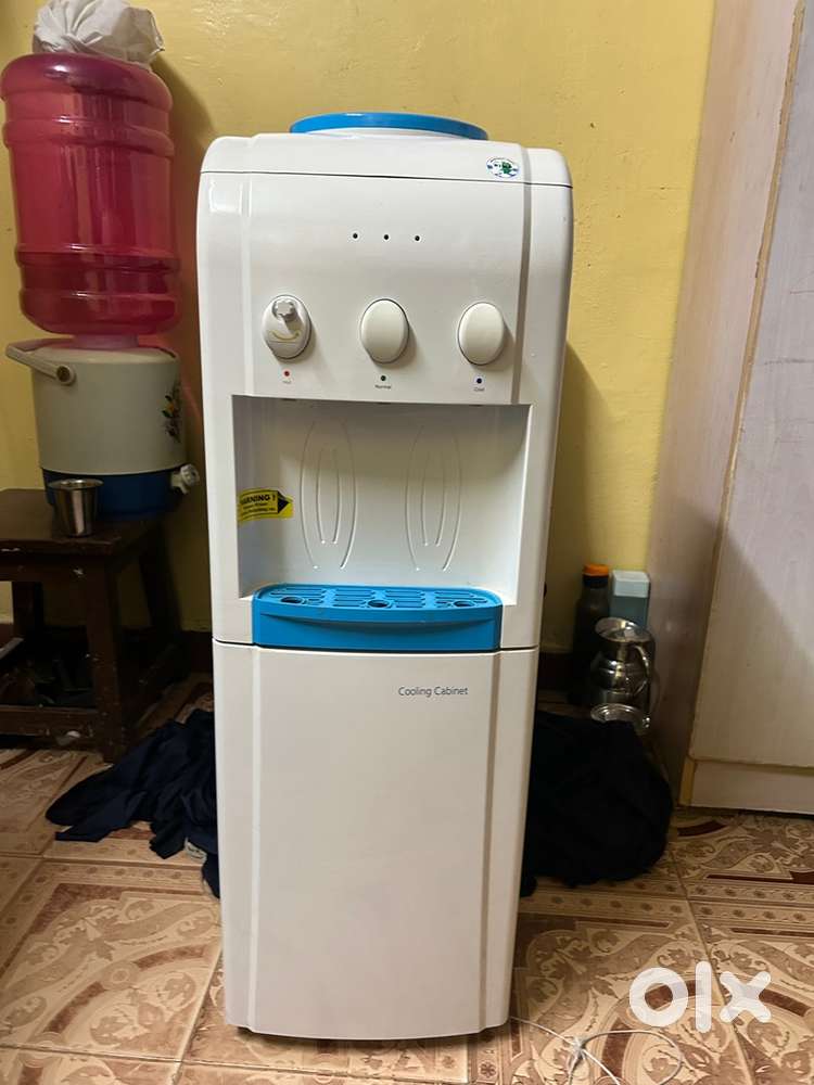 Water dispenser brand new condition