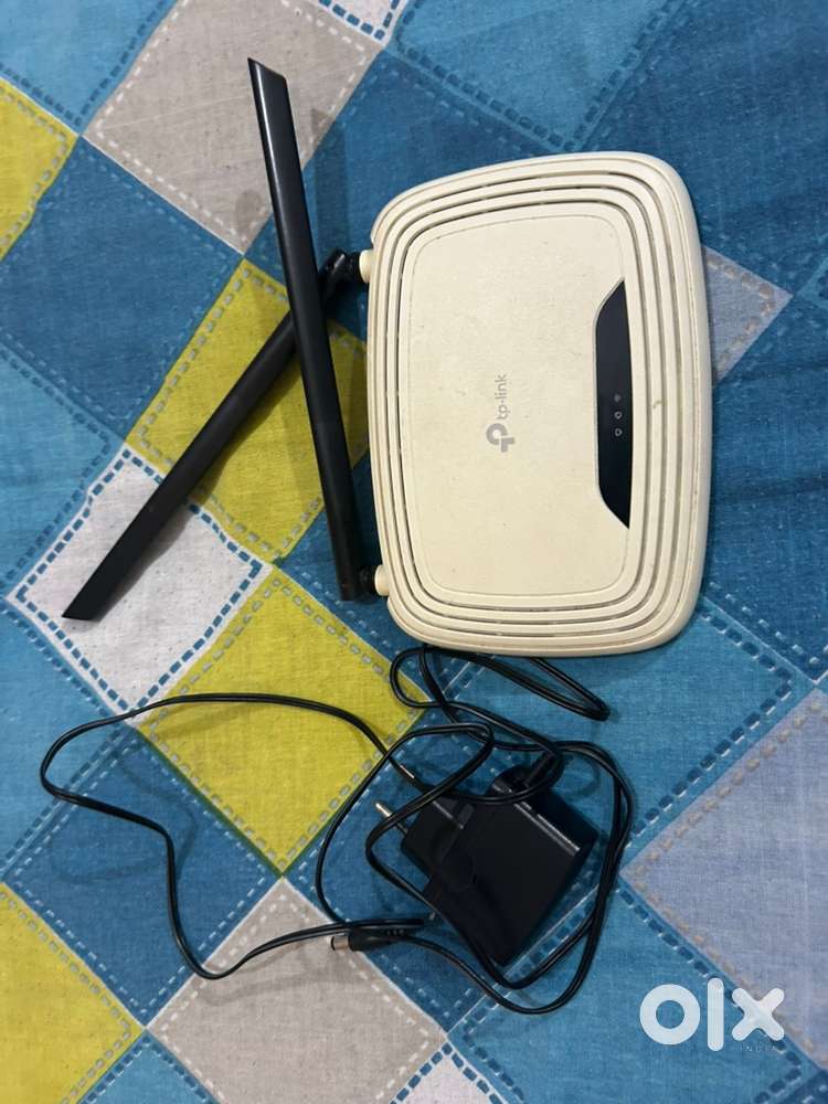 TP-Link 2.4GHz WIFI Router