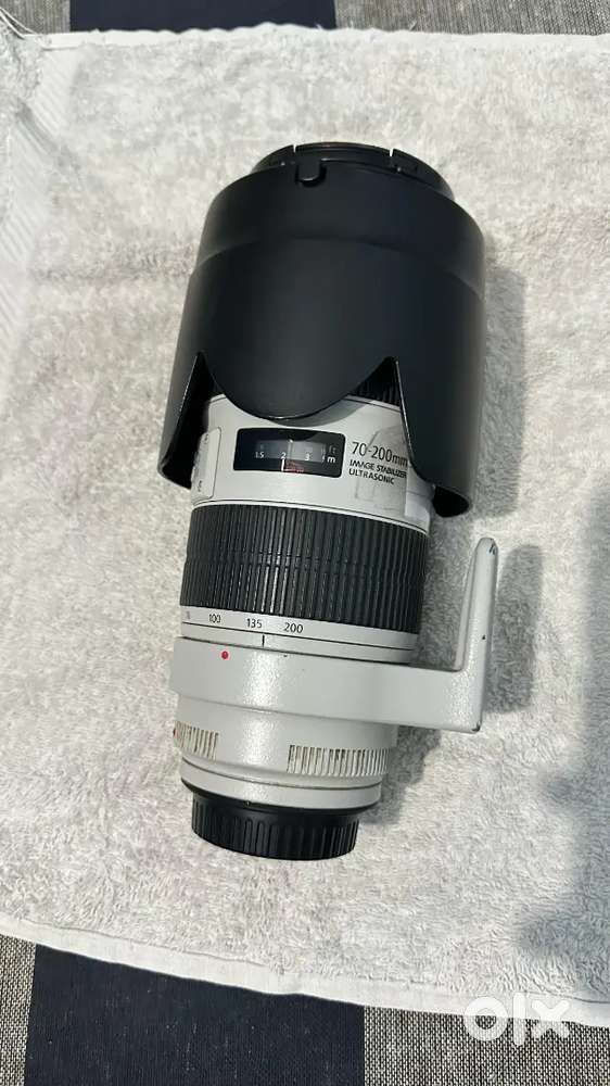 70-200 is a telephoto zoom lens