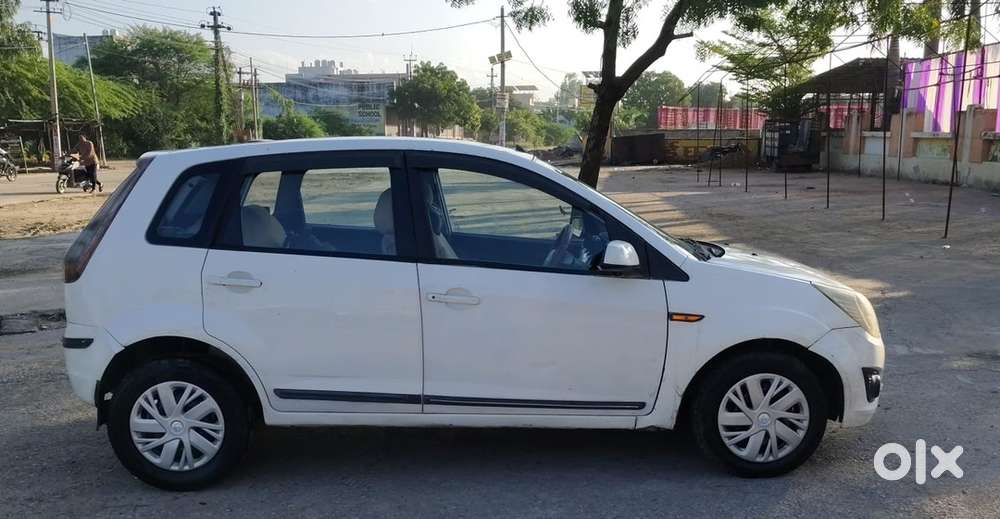 Ford Figo 2013
