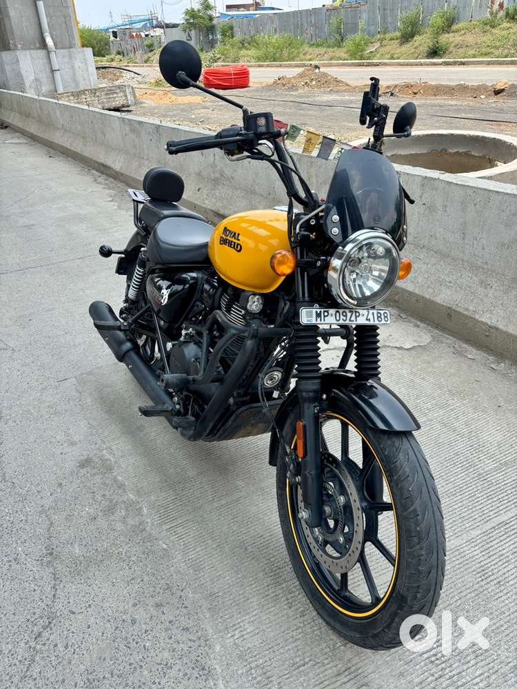 Royal enfield meteor 350 in almost new condition