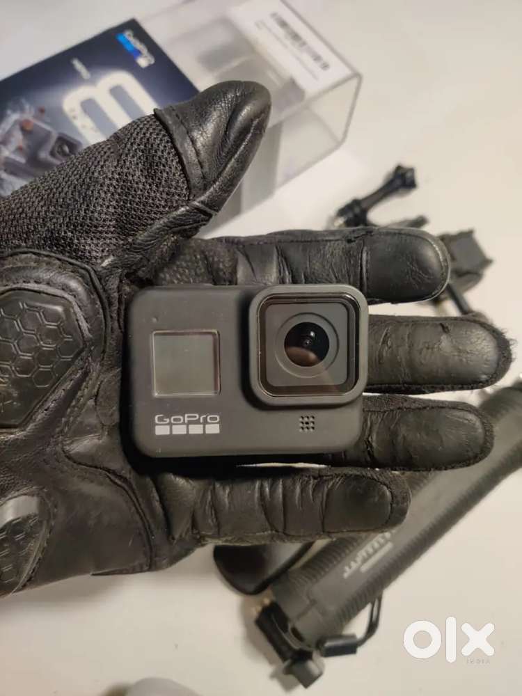 GoPro Hero 8 Black – Mint Condition(New) No scratches 4K Action Camera