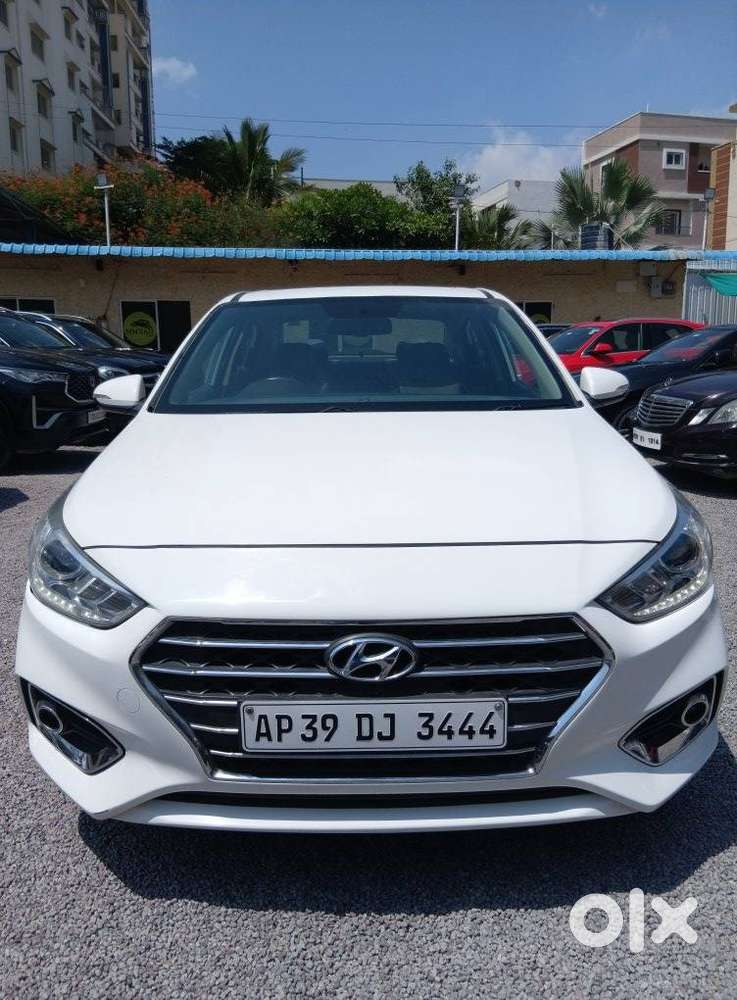 Hyundai Verna 1.6 SX (O) CRDi, 2019, Diesel