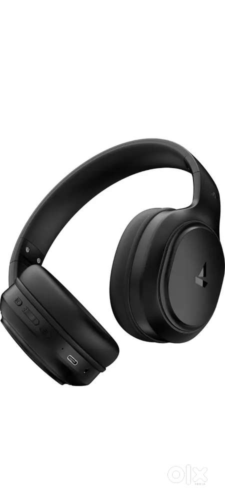 Boat Rockerz 430/WBest mode (40ms Low latency);40HRS playback & 40 MM