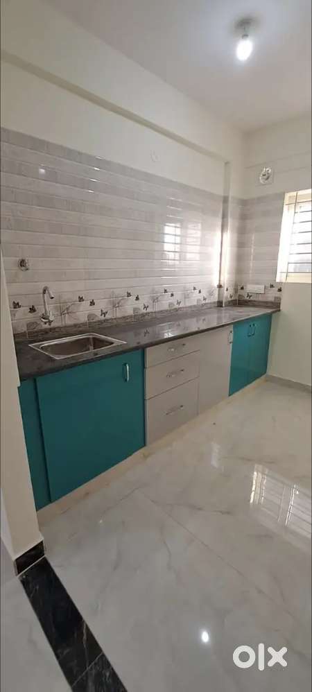 Nice building with lift and borewell and separate balcony available