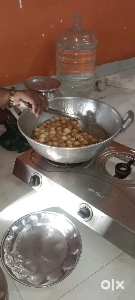 திருவள்ளுர் ரயில் ஓட்டல் மற்றும் கேட்டிரிங்கில் உதவியலர் பணி வேண்டும்