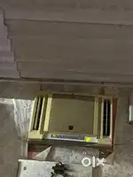 Hitachi window