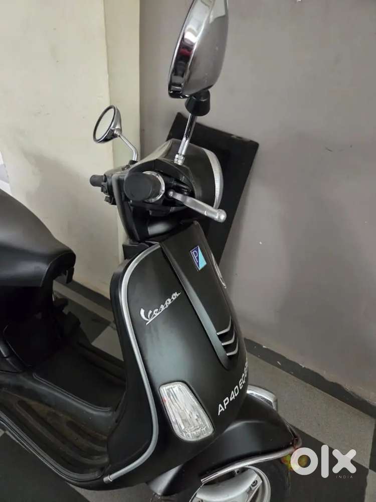 Vespa ZX 2024 model