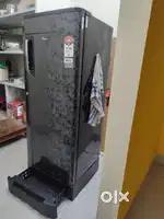 Whirlpool single door fridge