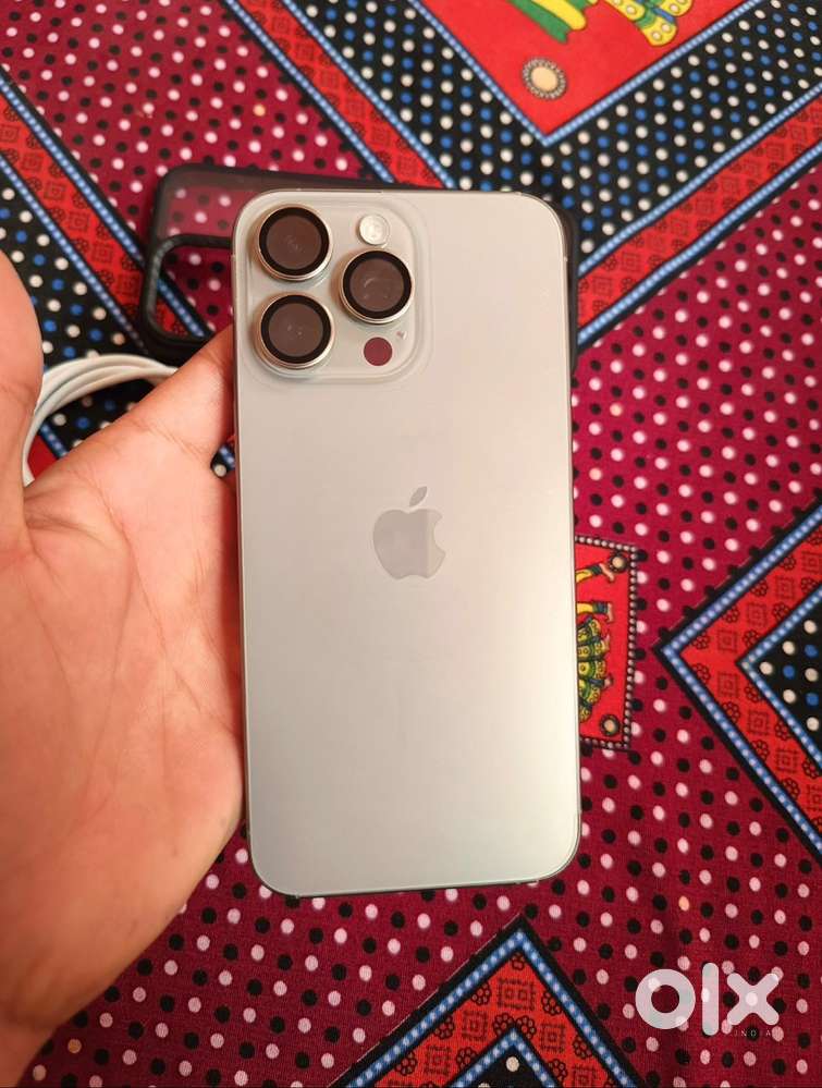 512Gb iphone 15 Pro Max indian Varrient