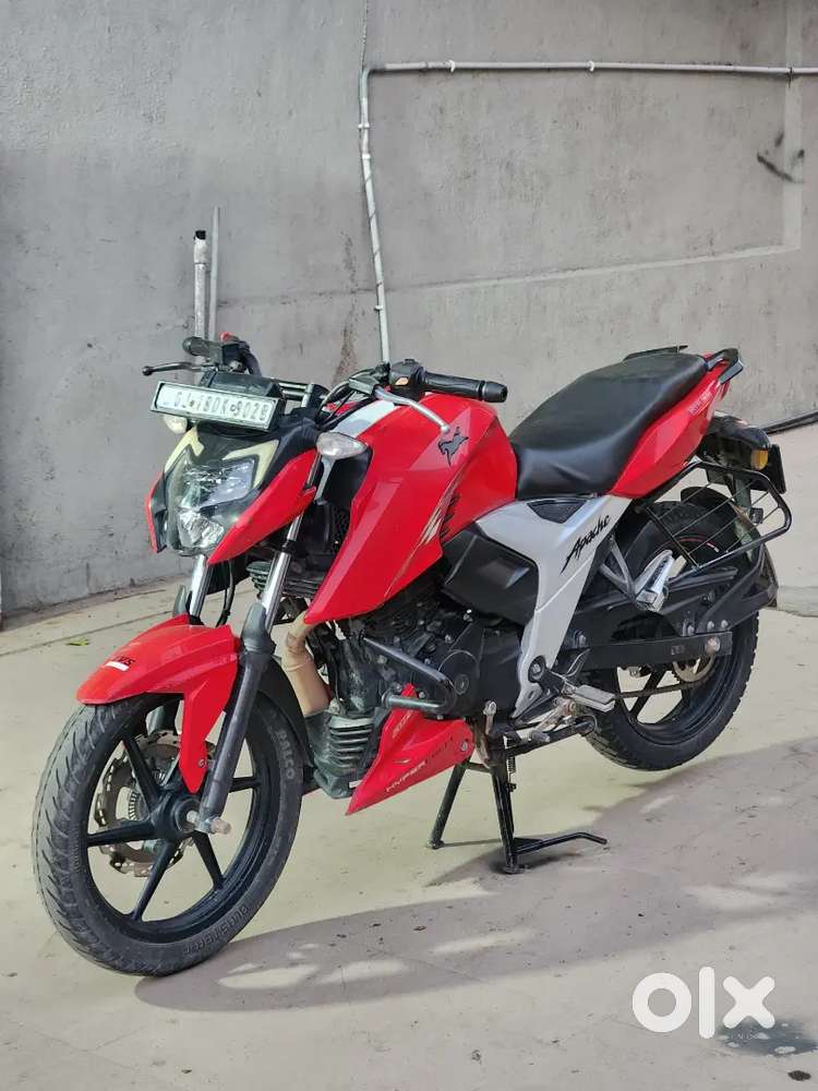 Apache 160 4V(4999 ડાઉનપેમેનટ ભરીને બાકીની લોન થઈ જશે)