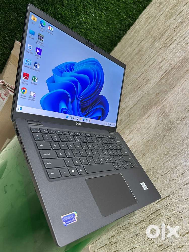 Letest Dell core i7 10th gen hybrid 14 inc premium Laptop, super fast