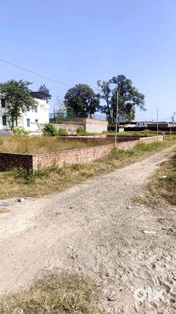 On road plot in Sahasdhara road (Madhur vihar)