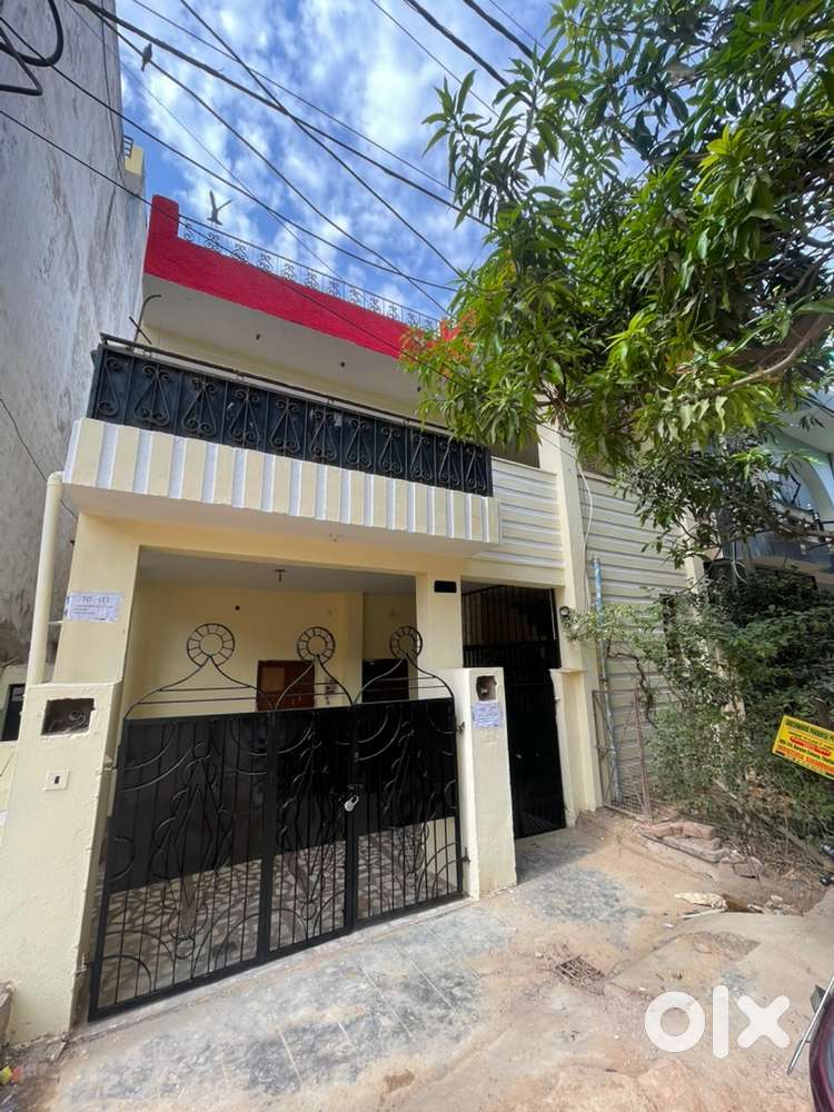 3bhk independent house 1st floor