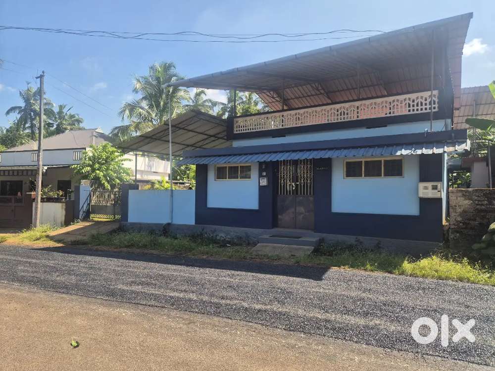 2 bhk House Rent peramangalam  varadiyam Road Thrissur