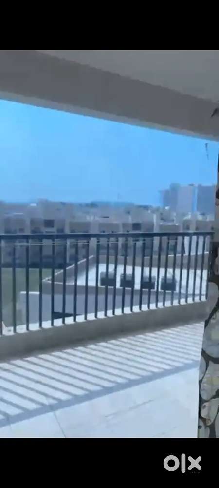 Flat for only couples