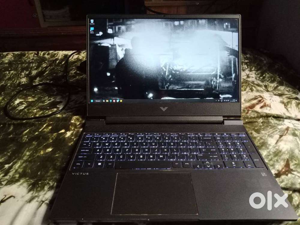 HP Victus Gaming AMD Ryzen 5 - 16 GB/512 GB SSD - 144Hz