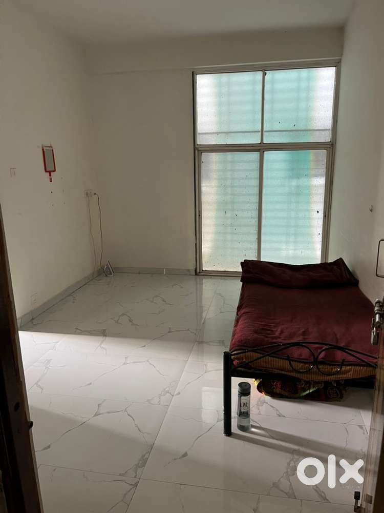 Looking for room mate