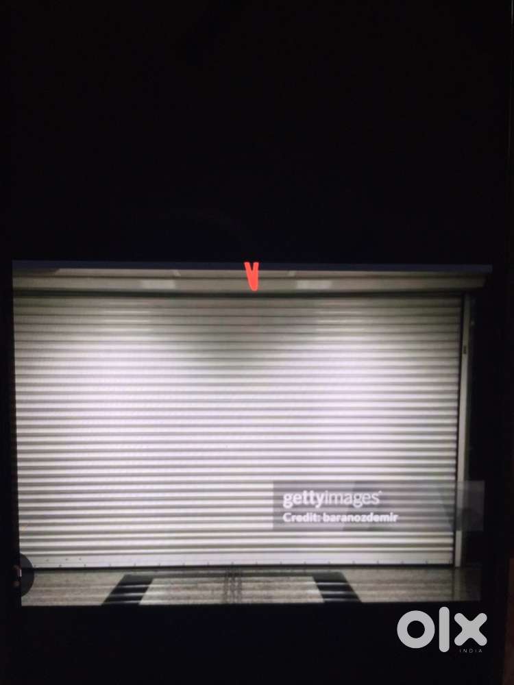 SHOP FOR RENT 10,000