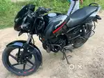 Bajaj Pulsar 125 , Black red colour