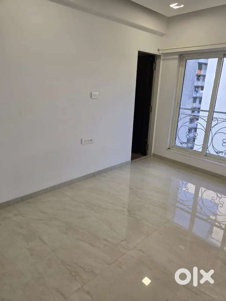 One bhk Rent in chembur 42 k semi furnished prime location  connectiv