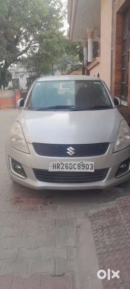 Maruti Suzuki Swift 2017 Petrol 82000 Km Driven